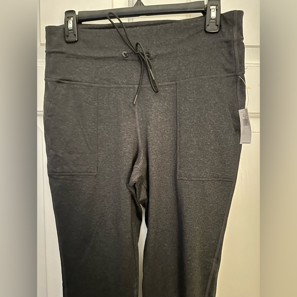 Women Old Navy Gray jogger pants